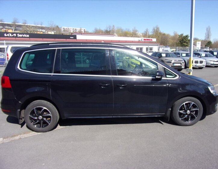 Volkswagen Sharan Kombi 2,0 l 100 kw