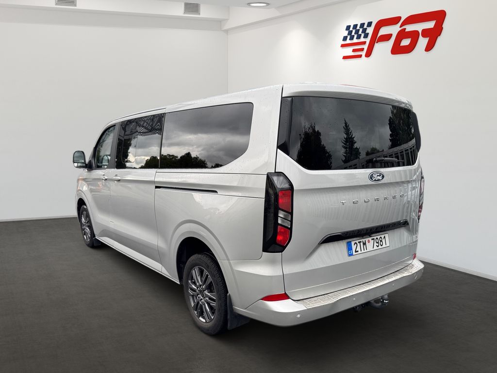 Ford Tourneo Custom