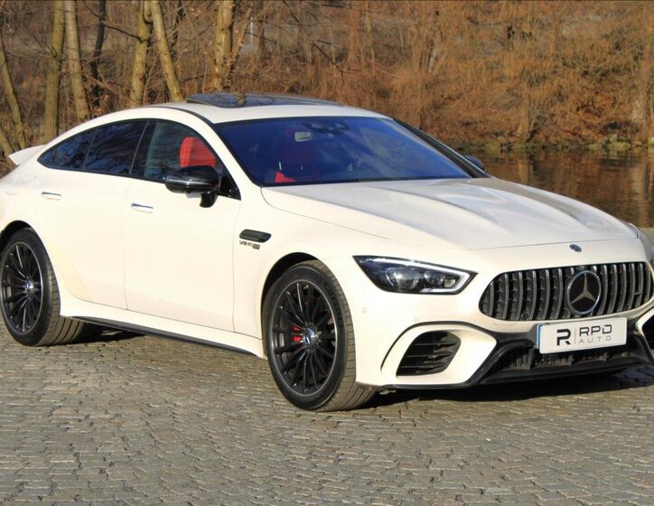 Mercedes-Benz AMG GT Kombi 4,0 l 430 kw