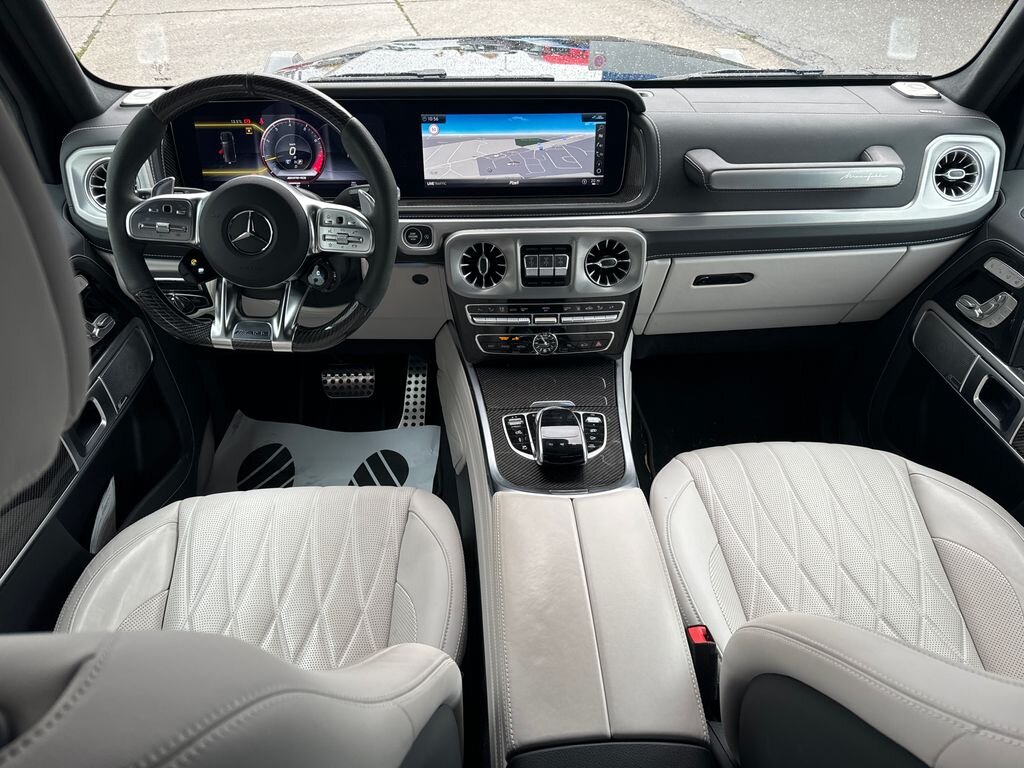 Mercedes-Benz Třídy G SUV / Terénní 4,0 l 430 kw