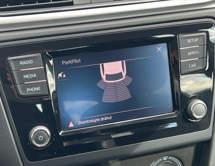 Škoda Rapid Sedan 999,0 81 kw