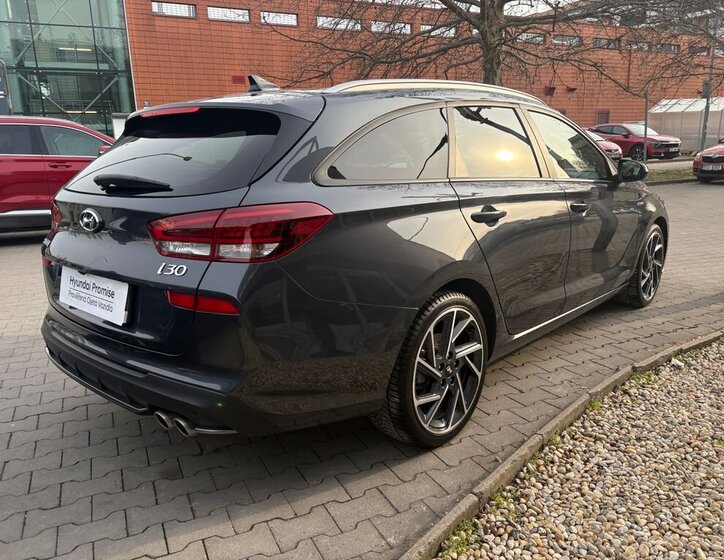 Hyundai i30 Kombi 1,5 l 118 kw