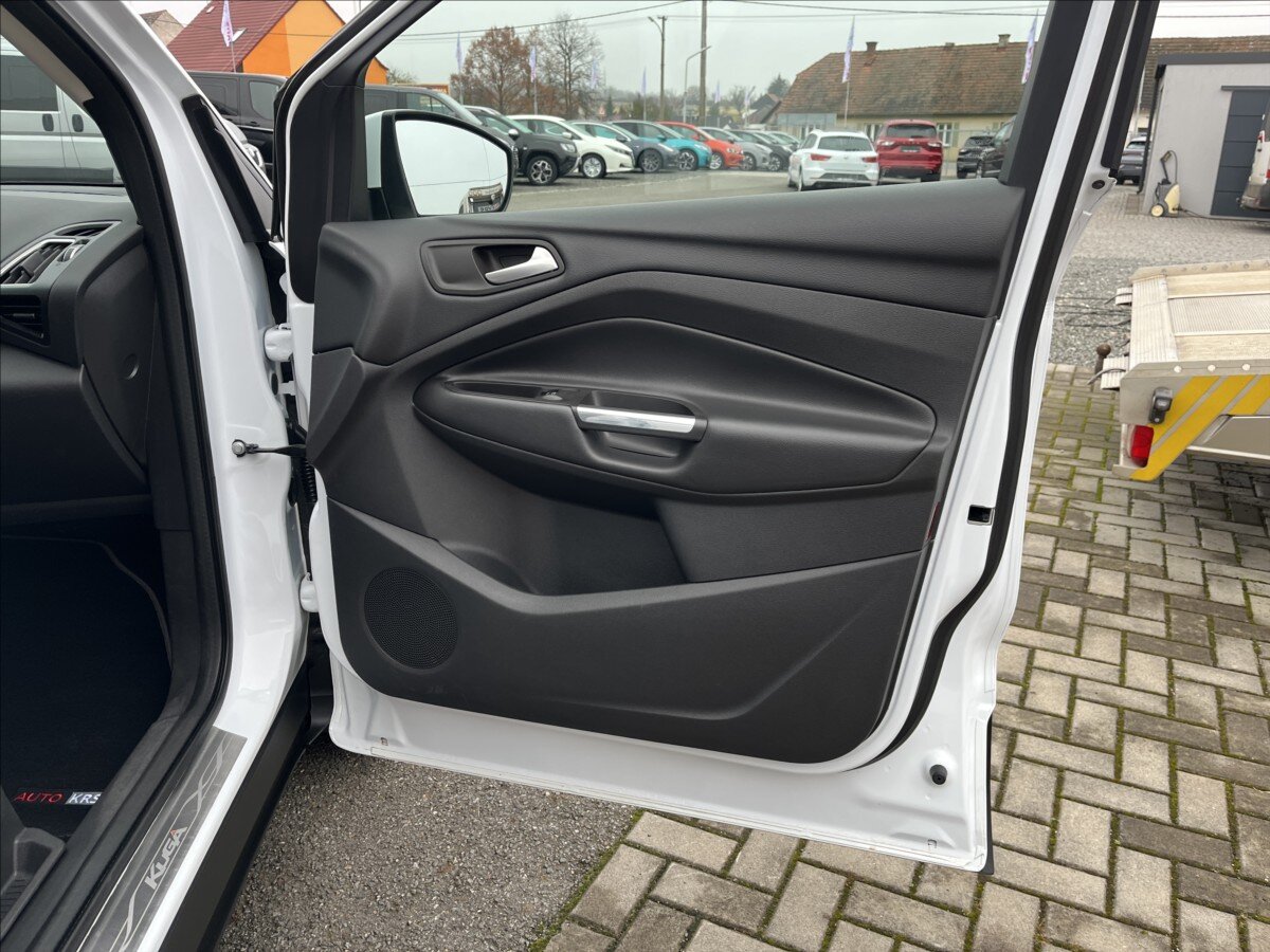 Ford Kuga Kombi 2,0 l 132 kw