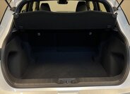 Lexus LBX SUV / Terénní 1,5 l 100 kw