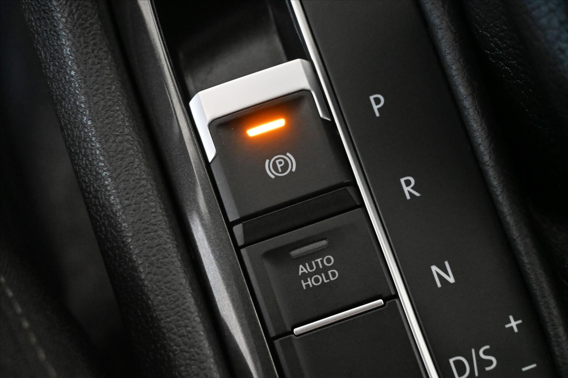 Volkswagen Tiguan Allspace SUV / Terénní 2,0 l 176 kw