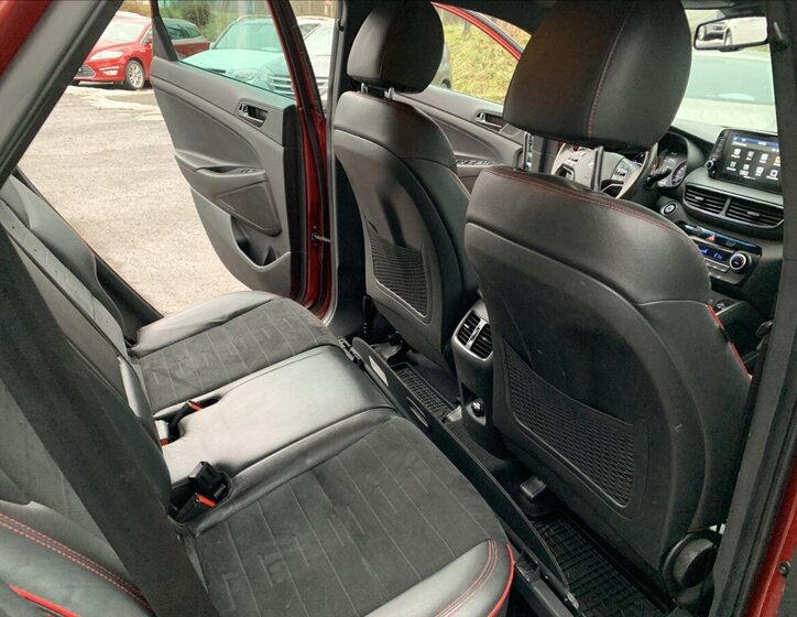 Hyundai Tucson SUV 1,6 l 100 kw