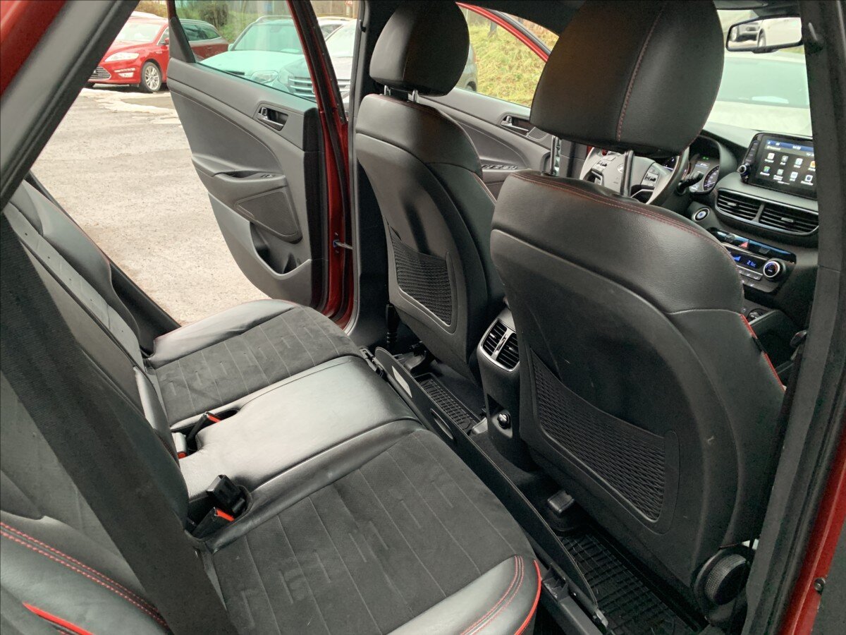 Hyundai Tucson SUV 1,6 l 100 kw