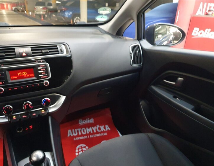 KIA Rio Hatchback 1,2 l 61 kw