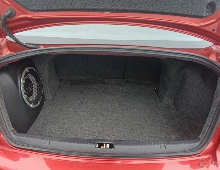 Mitsubishi Lancer Sedan 0,0 105 kw