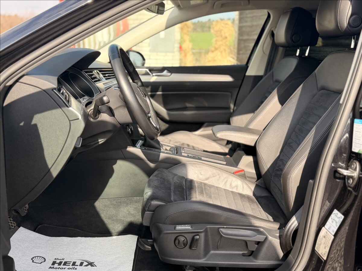 Volkswagen Passat Sedan / Limuzína 2,0 l 110 kw