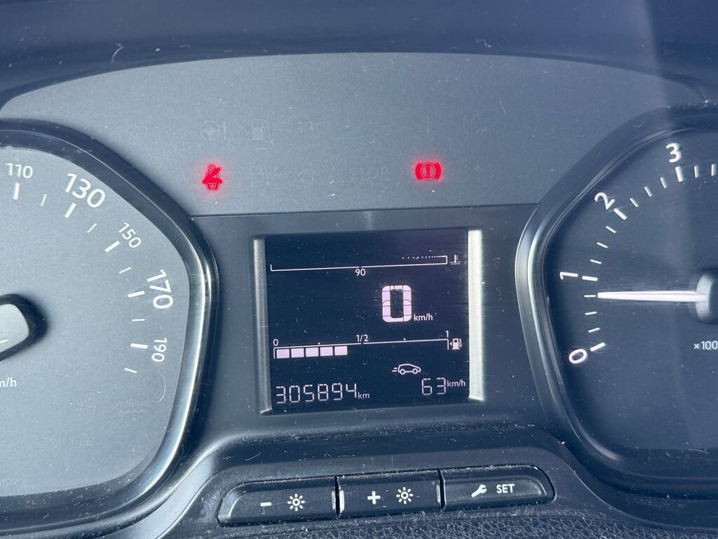 Toyota ProAce Skříň 2,0 l 90 kw