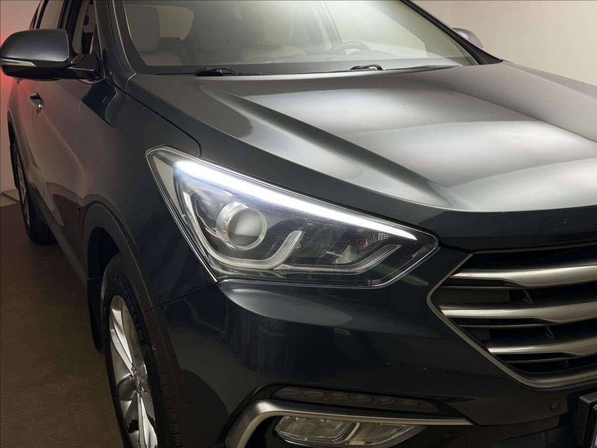 Hyundai Santa Fe SUV 2,2 l 147 kw