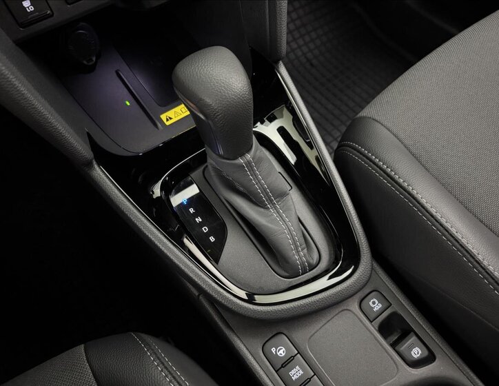 Toyota Yaris Cross 30