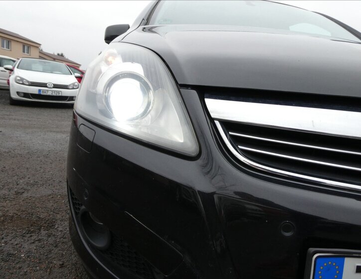 Opel Zafira MPV 1,8 l 103 kw