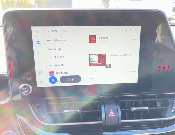 Toyota C-HR SUV / Terénní 2,0 l 112 kw