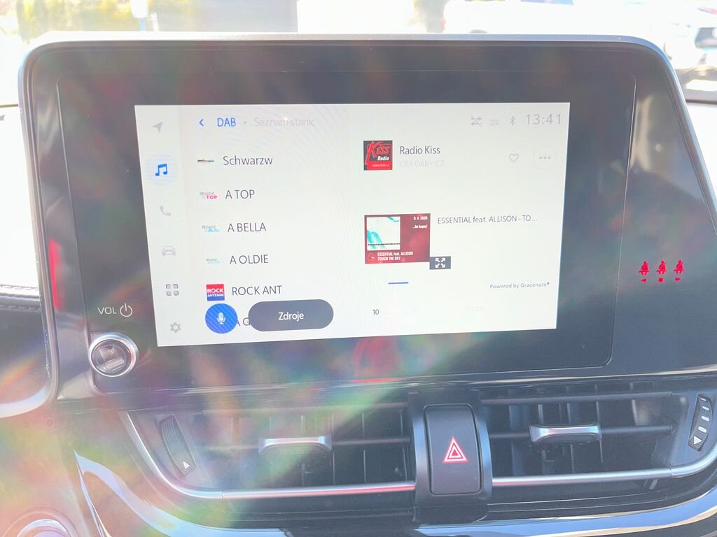 Toyota C-HR SUV / Terénní 2,0 l 112 kw