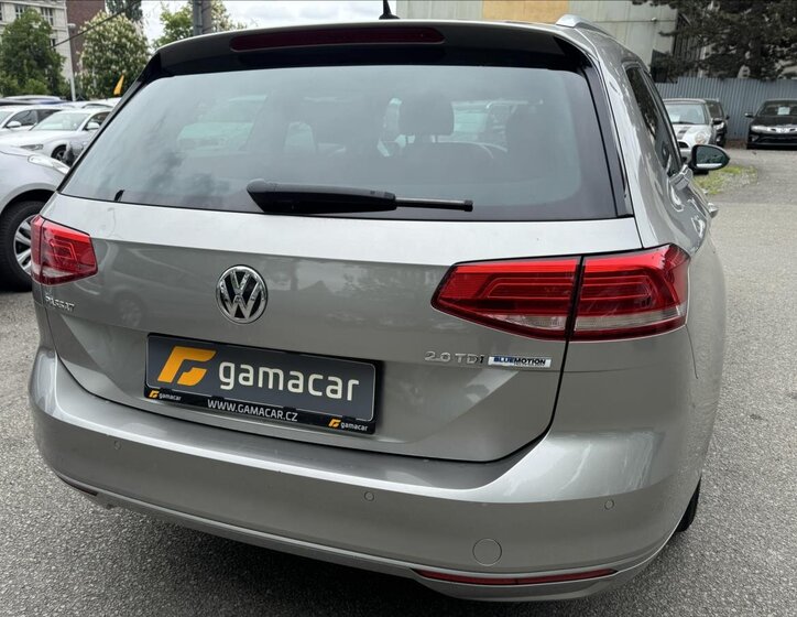 Volkswagen Passat Kombi 2,0 l 110 kw