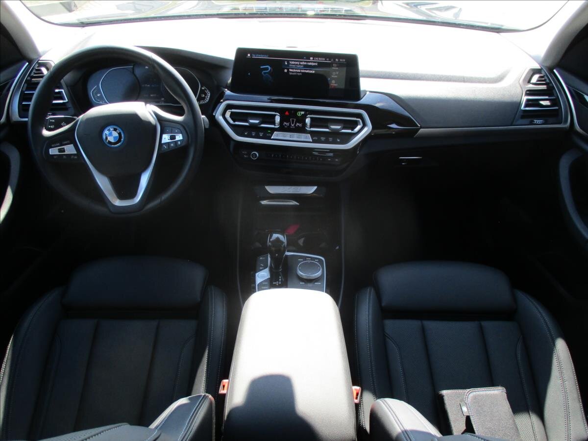 BMW X3 SUV / Terénní 2,0 l 215 kw