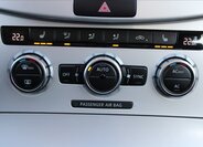 Volkswagen Passat Kombi 1,6 l 77 kw