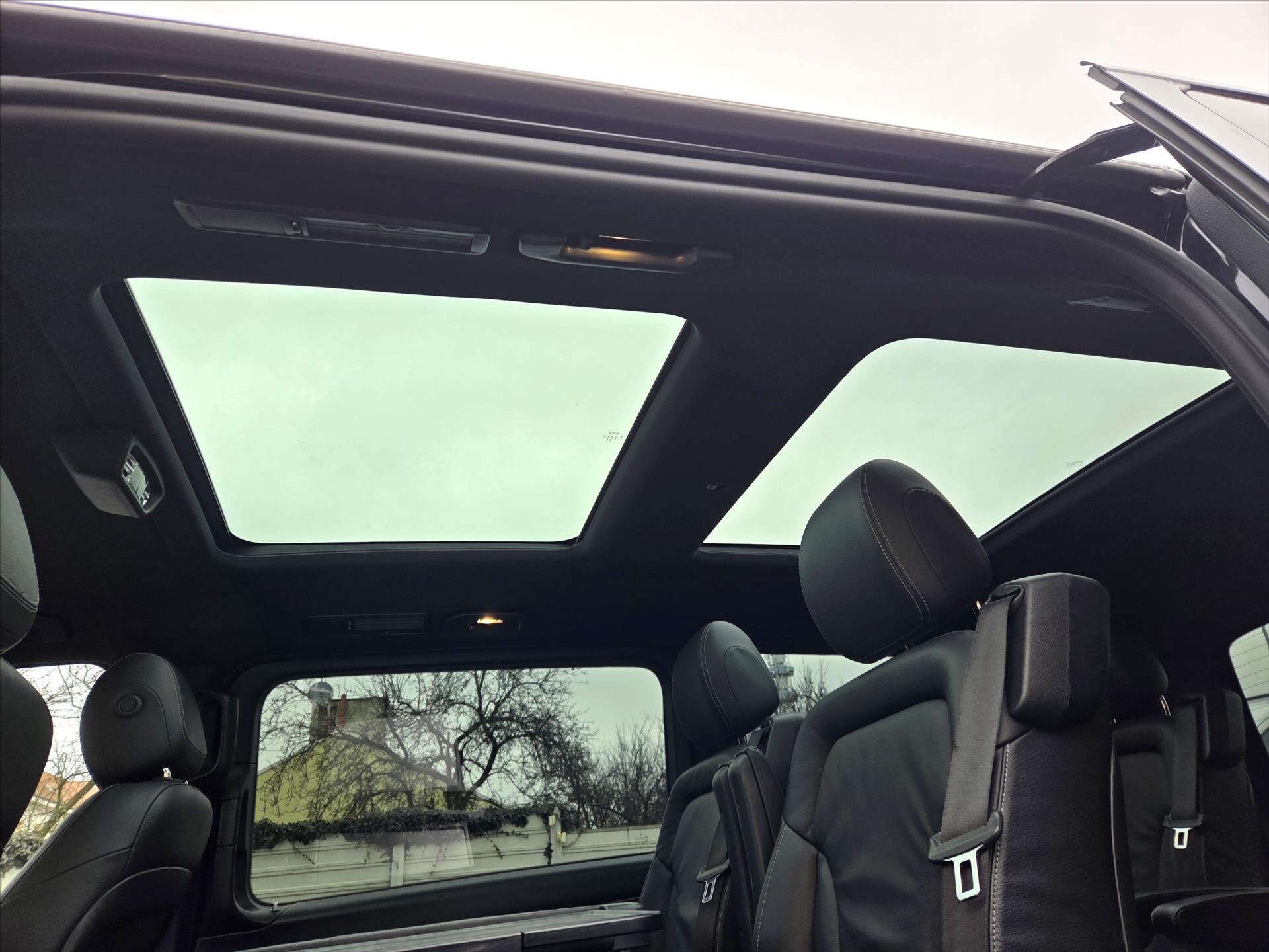 Mercedes-Benz Třídy V Kombi 2,1 l 140 kw