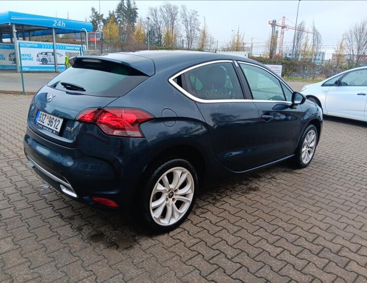 Citroën DS4 Hatchback 1,2 l 96 kw