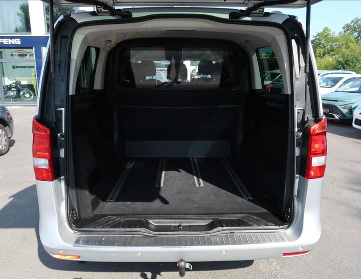 Mercedes-Benz Vito 23