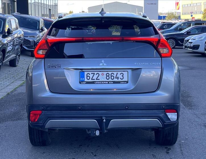 Mitsubishi Eclipse Cross 6