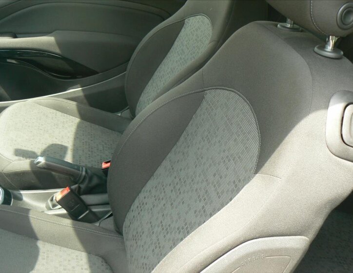 Opel Adam Hatchback 1,2 l 51 kw