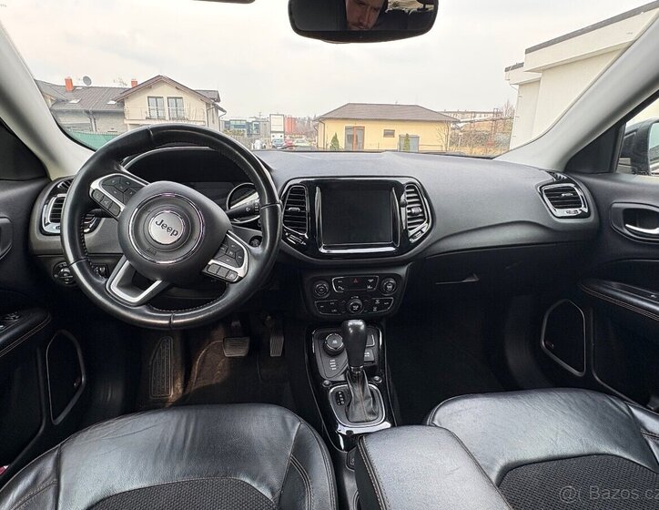 Jeep Compass SUV / Terénní 0,0 103 kw