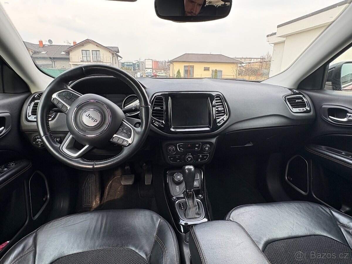 Jeep Compass SUV / Terénní 0,0 103 kw