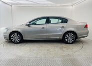 Volkswagen Passat Sedan / Limuzína 2,0 l 130 kw