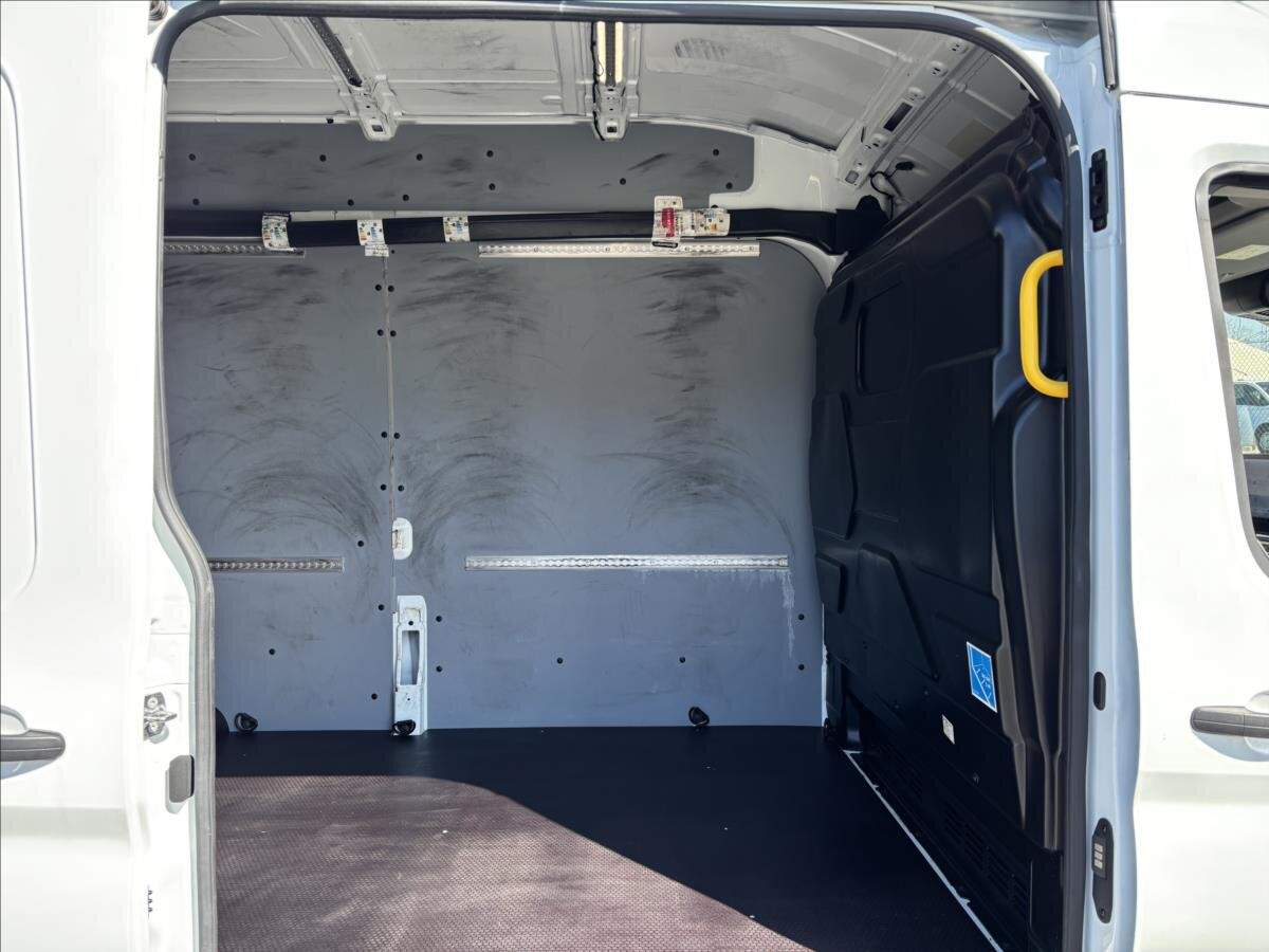 Ford Transit Skříň 2,0 l 96 kw