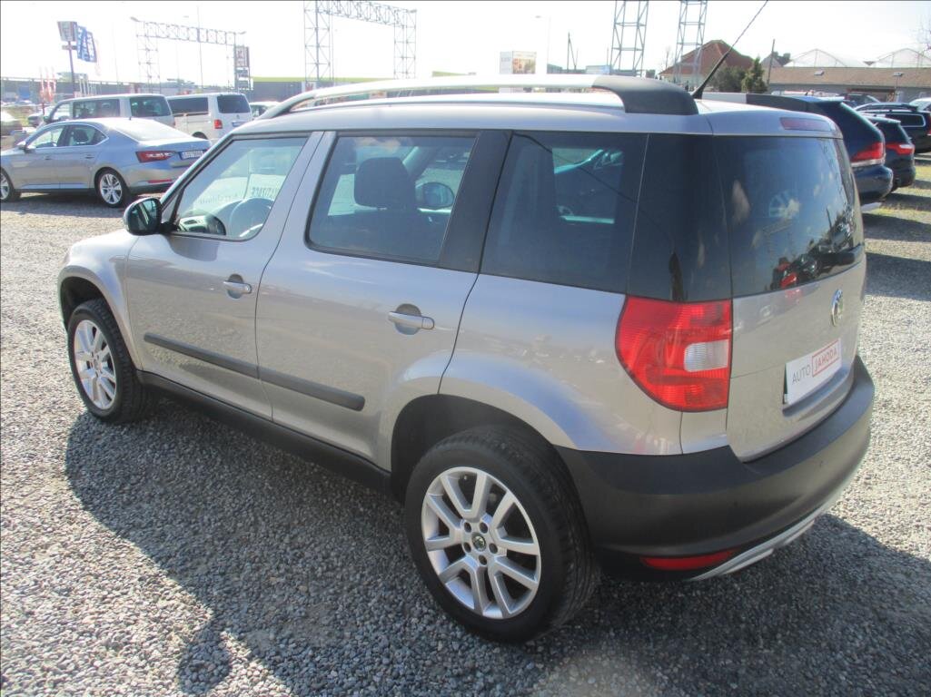 Škoda Yeti SUV / Terénní 1,2 l 77 kw