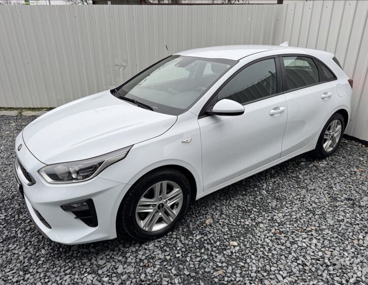 KIA Ceed 5