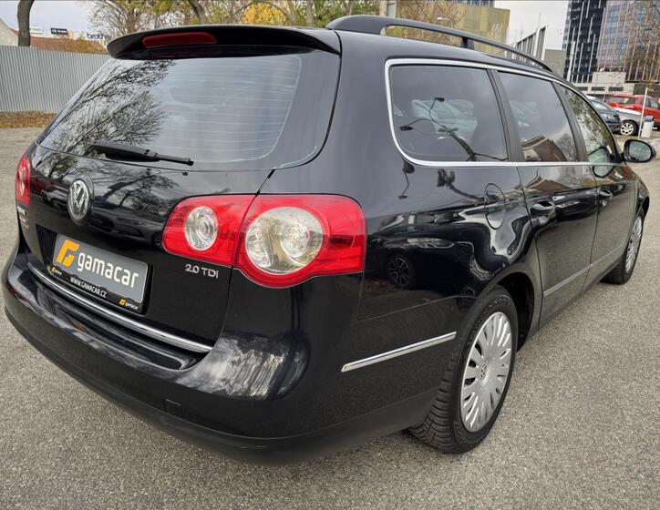 Volkswagen Passat 10