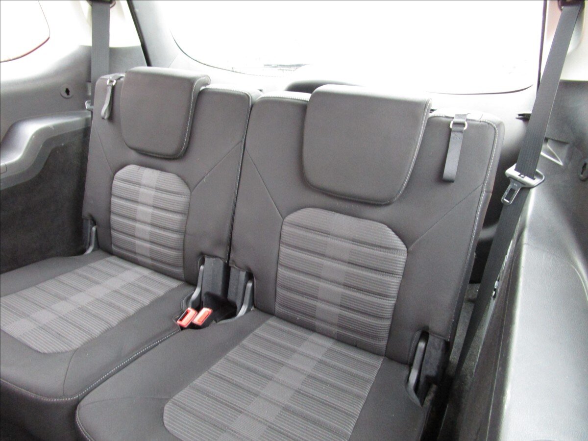 Ford Galaxy MPV 1,5 l 121 kw