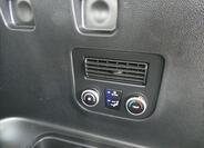 Hyundai Grand Santa Fe 20