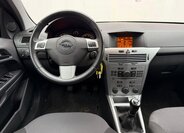 Opel Astra 13