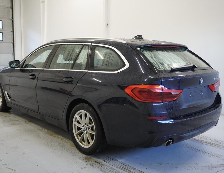 BMW Řada 5 Kombi 2,0 l 120 kw