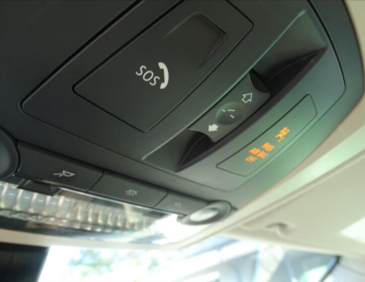 BMW Řada 5 Kombi 3,0 l 150 kw