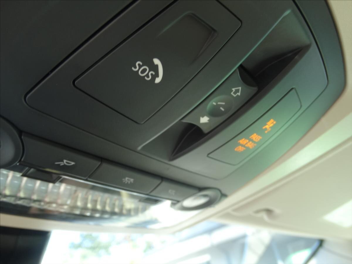 BMW Řada 5 Kombi 3,0 l 150 kw