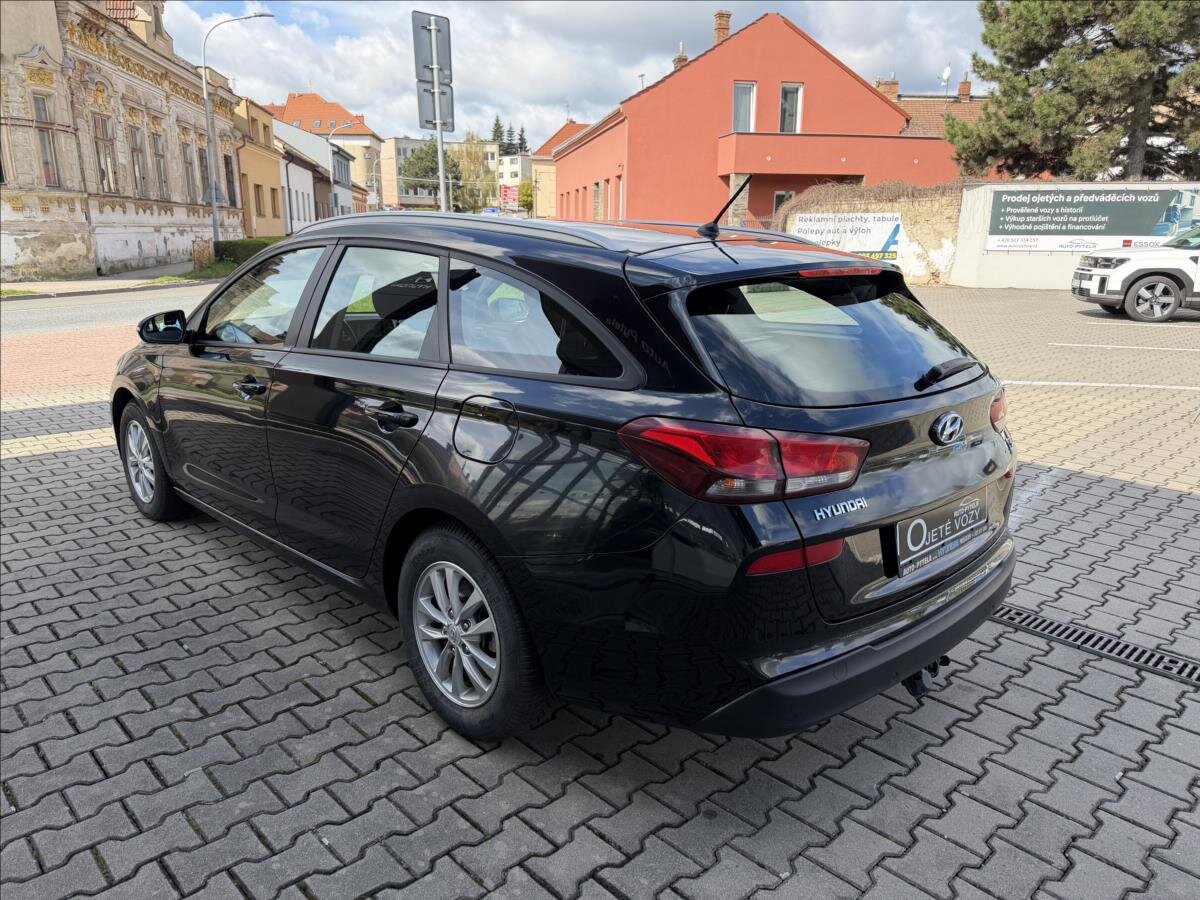 Hyundai i30 Kombi 1,4 l 103 kw