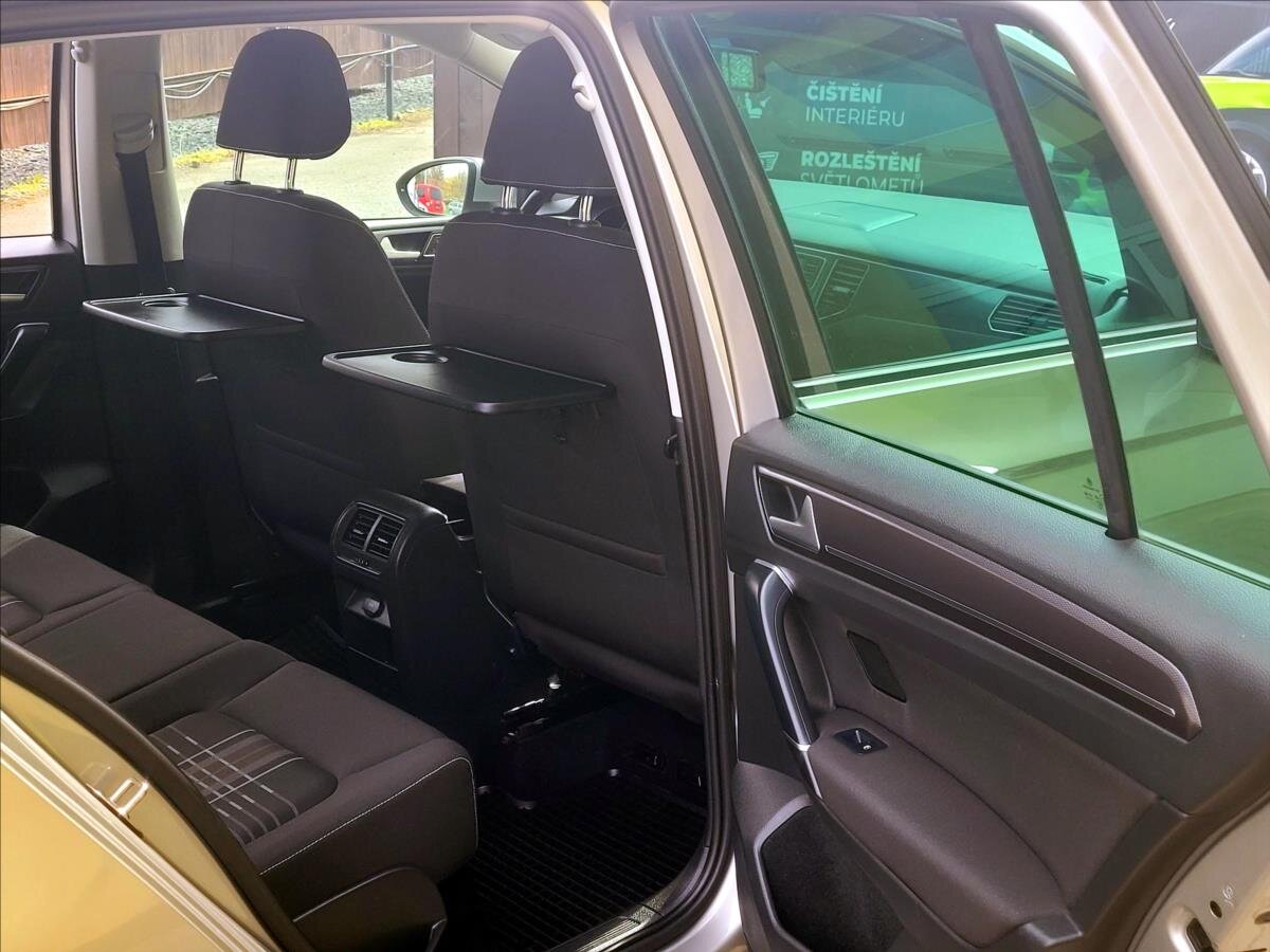 Volkswagen Golf Sportsvan MPV 1,2 l 81 kw