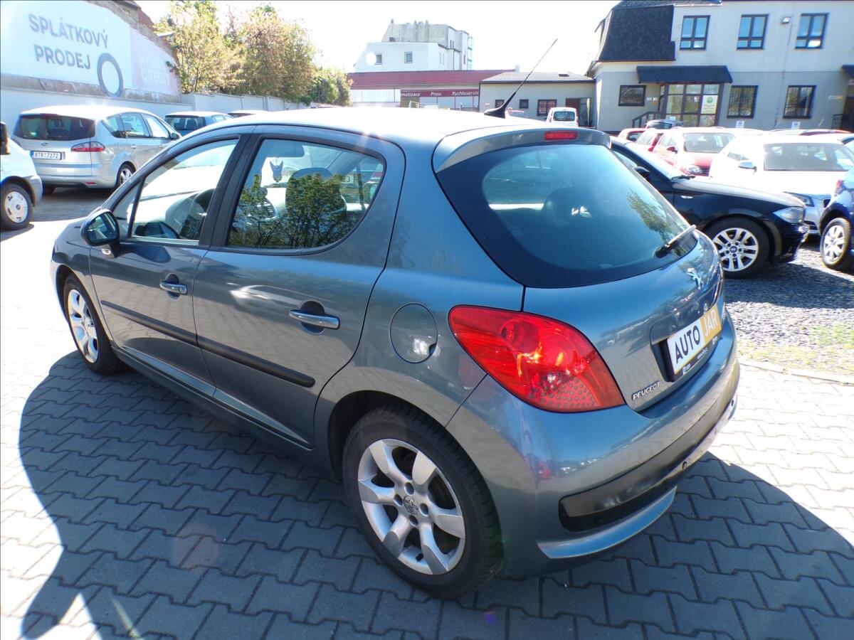 Peugeot 207 Hatchback 1,4 l 50 kw