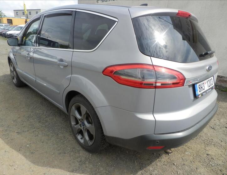 Ford S-MAX 6