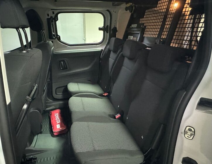 Toyota ProAce City VAN-Minibus 1,5 l 74 kw