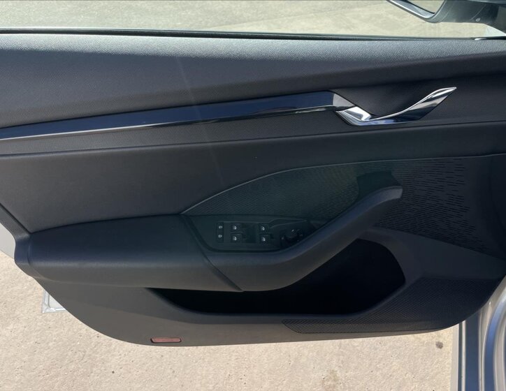 Škoda Octavia Liftback 2,0 l 85 kw