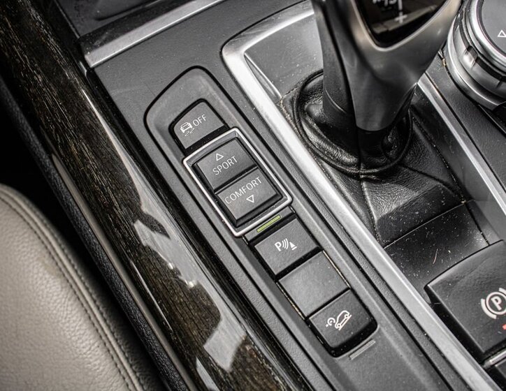 BMW X5 SUV / Terénní 3,0 l 190 kw