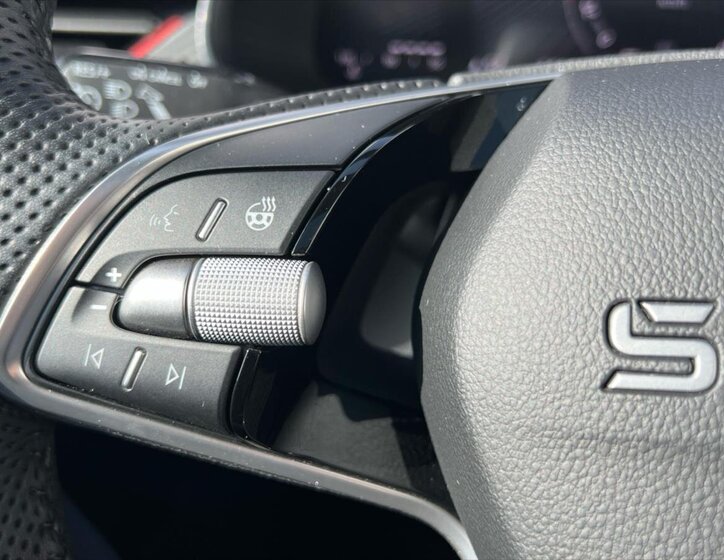 Škoda Kamiq Hatchback 999,0 85 kw