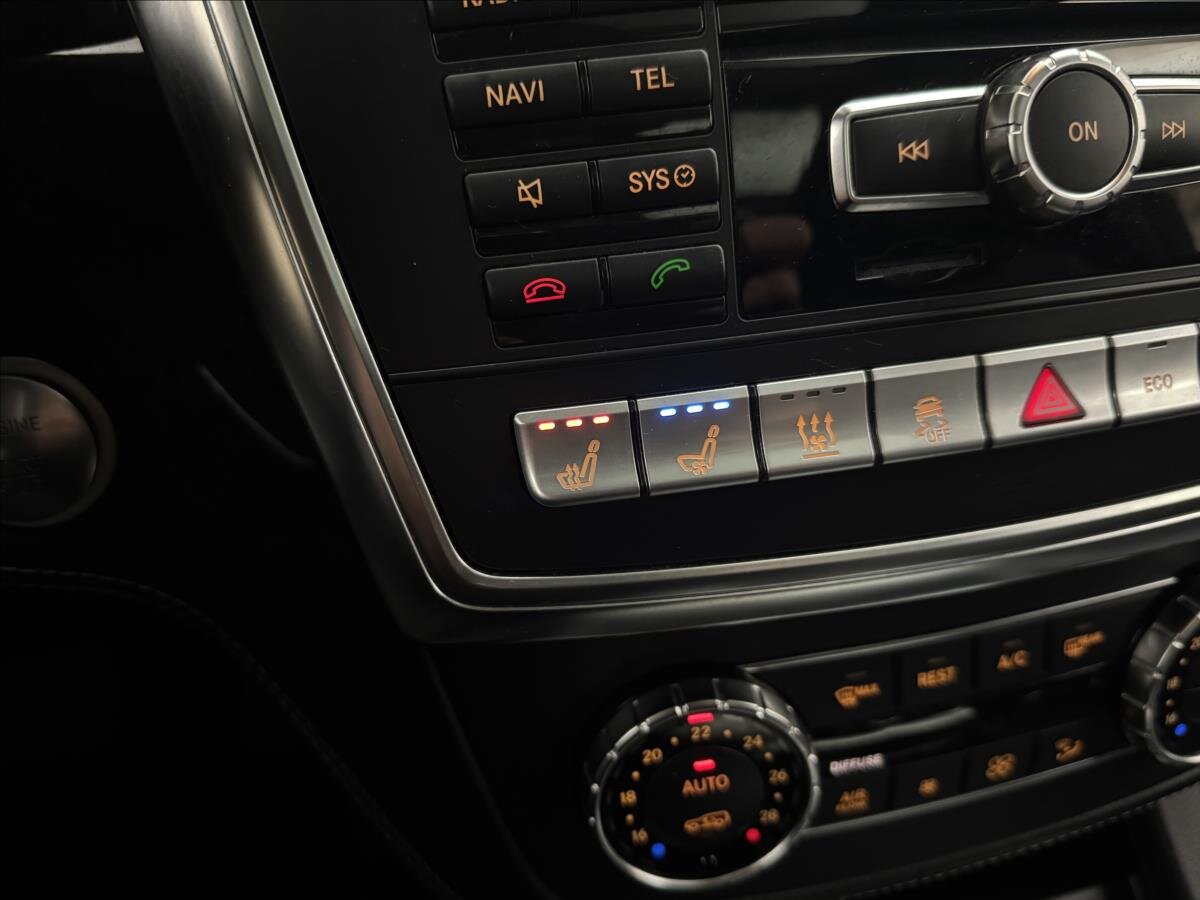 Mercedes-Benz GL SUV 3,0 l 190 kw